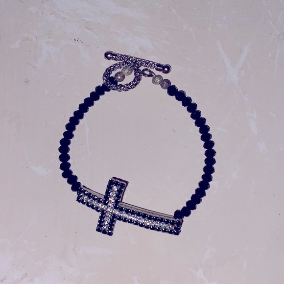 1/1 Onyx Stones w Cross w Crystals Bracelet designed by 𝔰𝔞𝔦𝔫𝔱 𝔯𝔬𝔰𝔢 🥀‌‍ - Picture 3 of 6